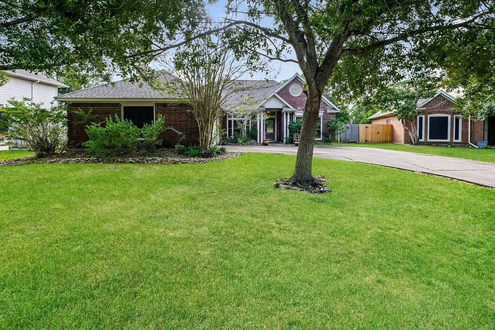 Real estate property located at 14706 Brook Park, Harris, Bay Glen Sec 01, Houston, TX, US