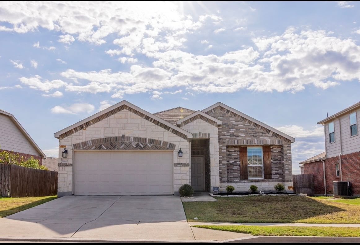 Real estate property located at 2228 Simmental, Tarrant, Parr Trust, Fort Worth, TX, US