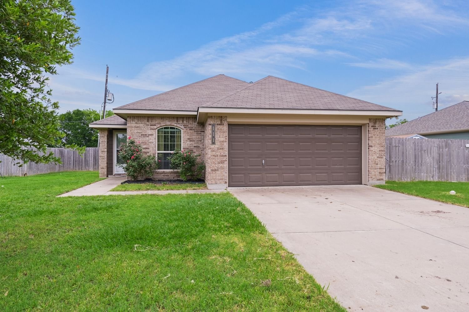 Real estate property located at 111 Willow, Grimes, Heritage Meadows, Sec 1, Navasota, TX, US