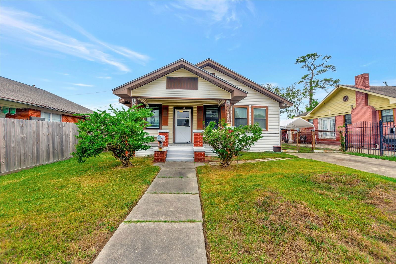 Real estate property located at 109 Canton, Harris, Pineview Place, Houston, TX, US