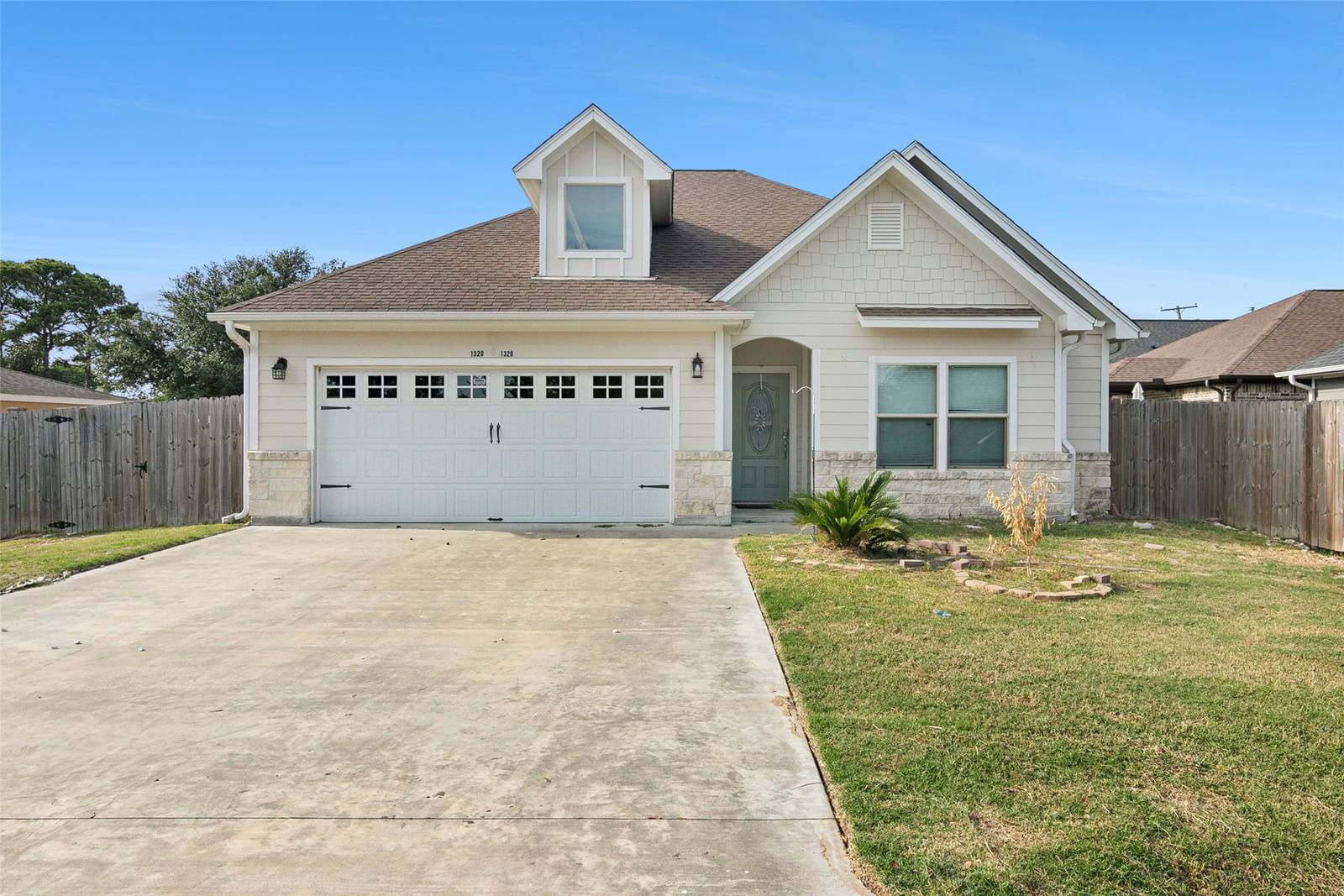 Real estate property located at 1320 Avenue, Jefferson, Wagner 2, Nederland, TX, US