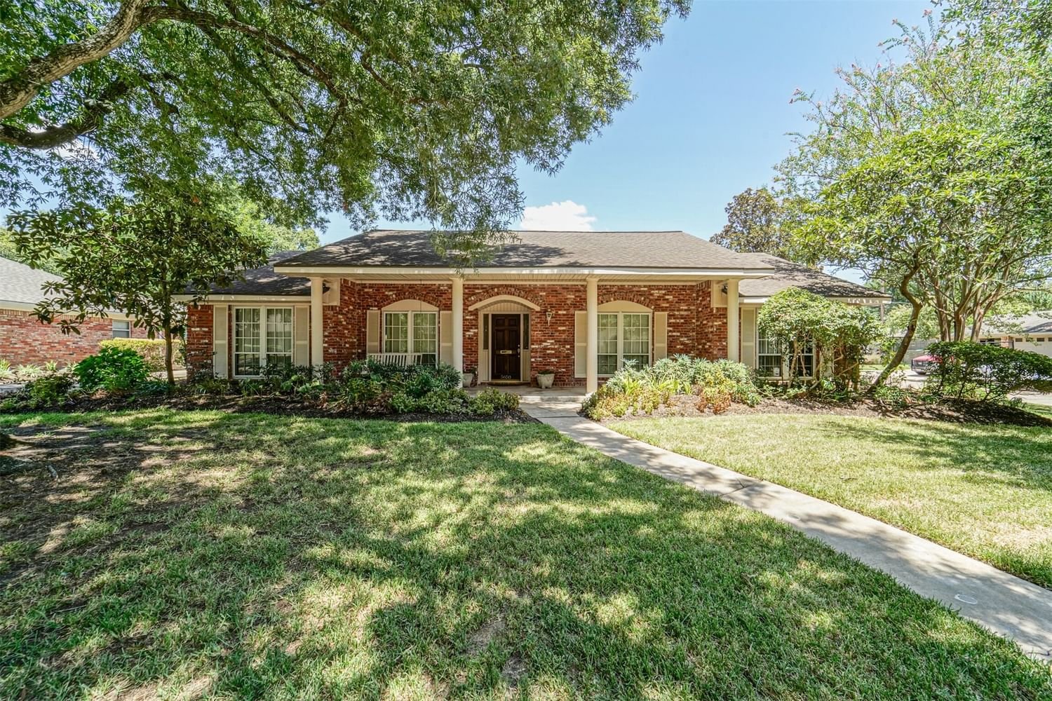Real estate property located at 5650 Yarwell, Harris, Barkley Square South Sec 01 R/, Houston, TX, US