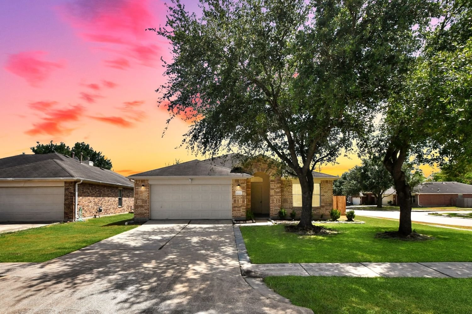 Real estate property located at 18127 Emerybrook, Fort Bend, Richmond, TX, US