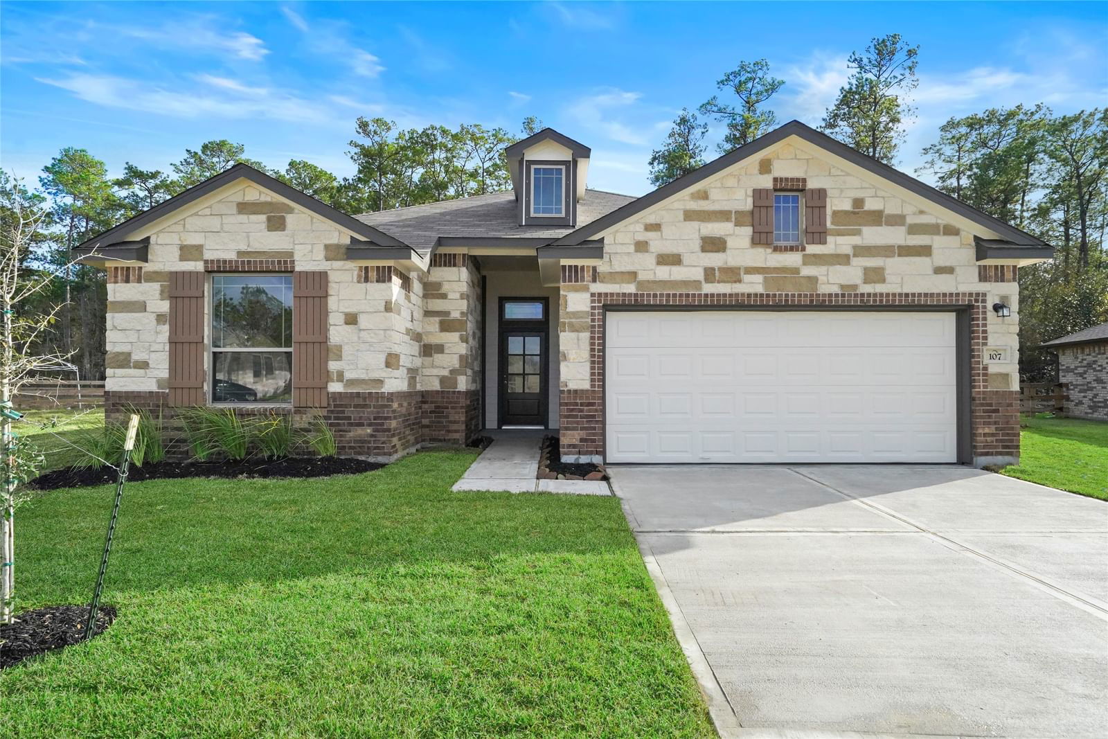 Real estate property located at 107 Little Spring, Chambers, Cypress Point, Anahuac, TX, US