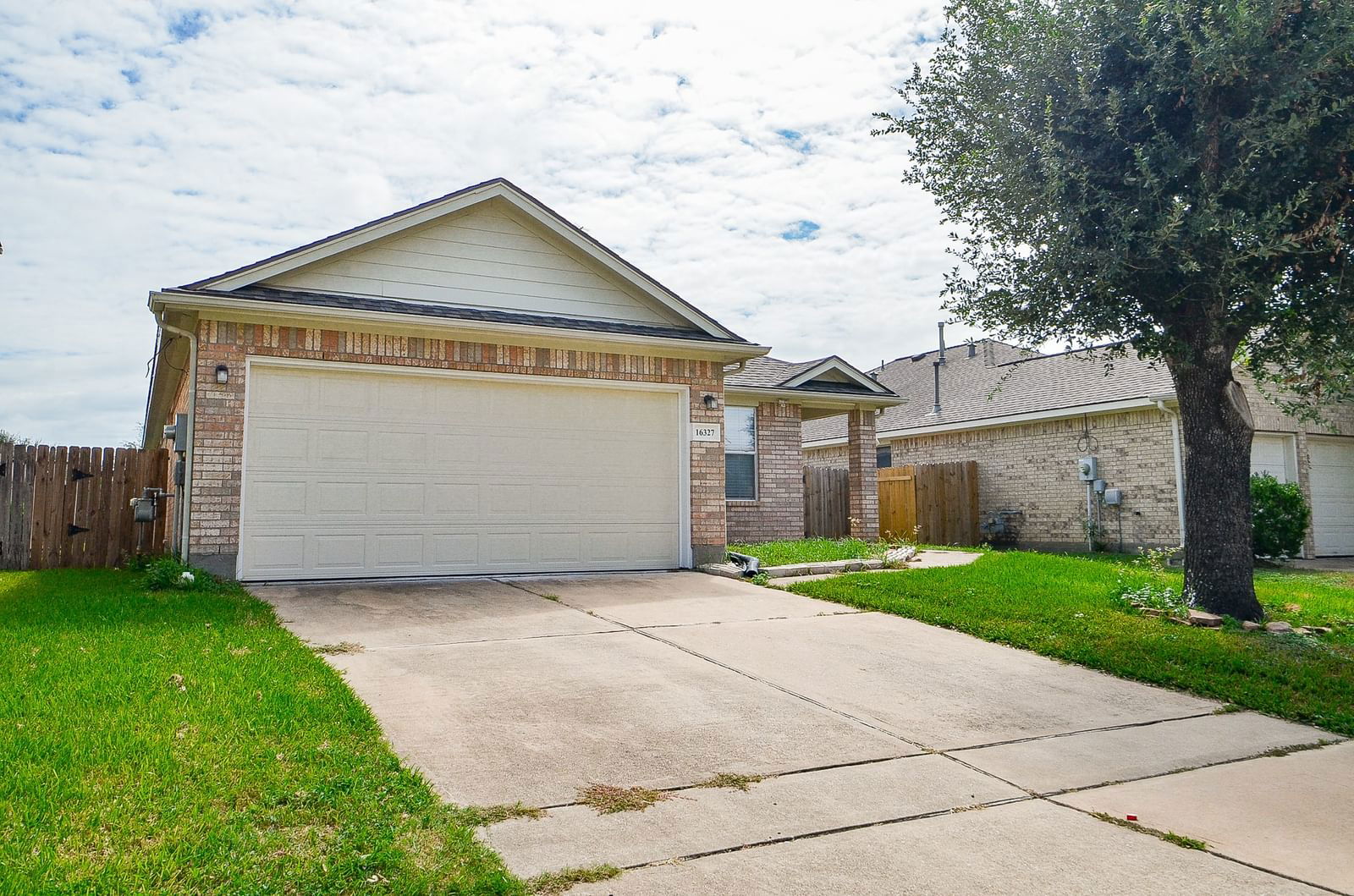 Real estate property located at 16327 Bandicoot, Fort Bend, Oak Lake Court, Sugar Land, TX, US