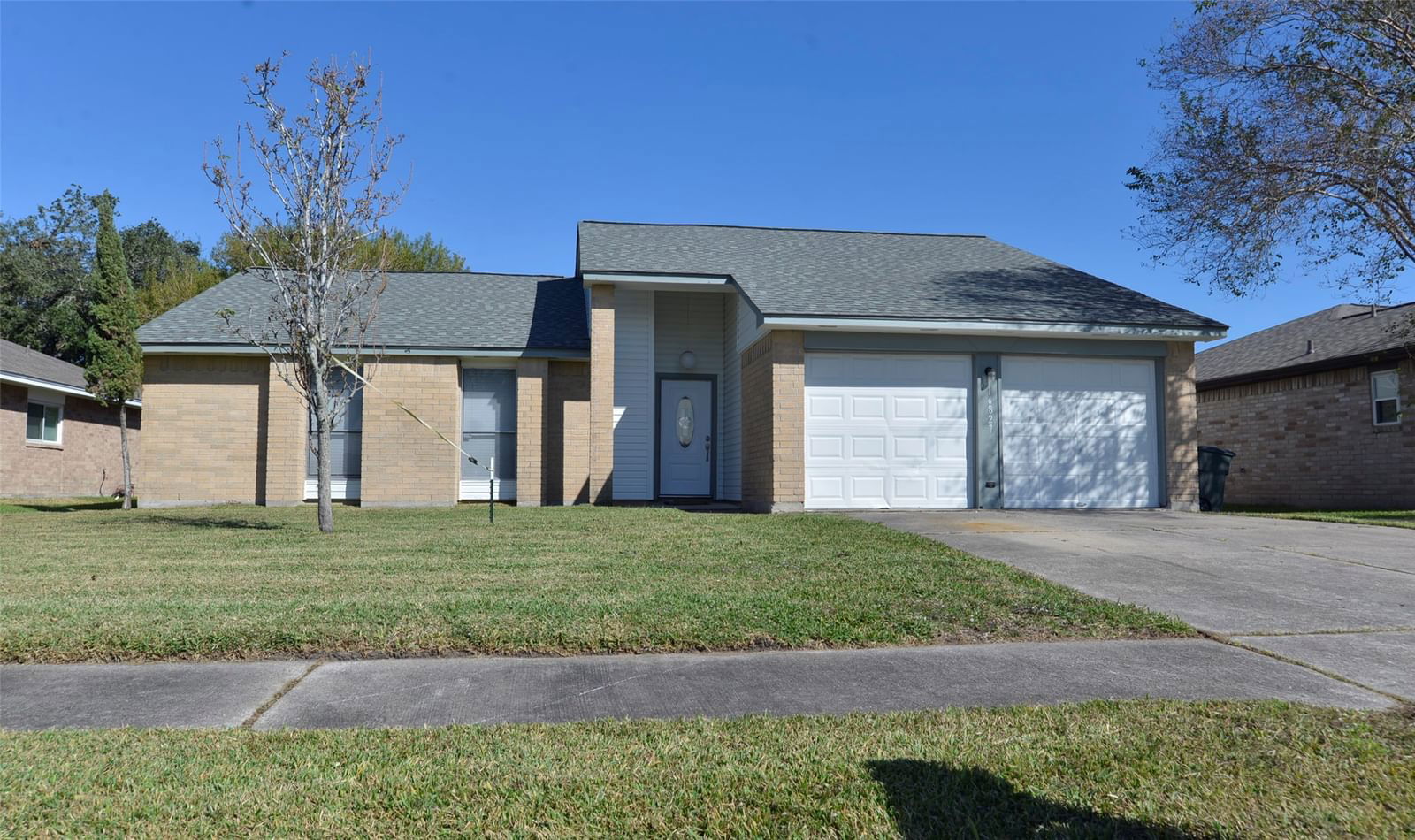 Real estate property located at 16827 Frigate, Harris, Heritage Park, Friendswood, TX, US