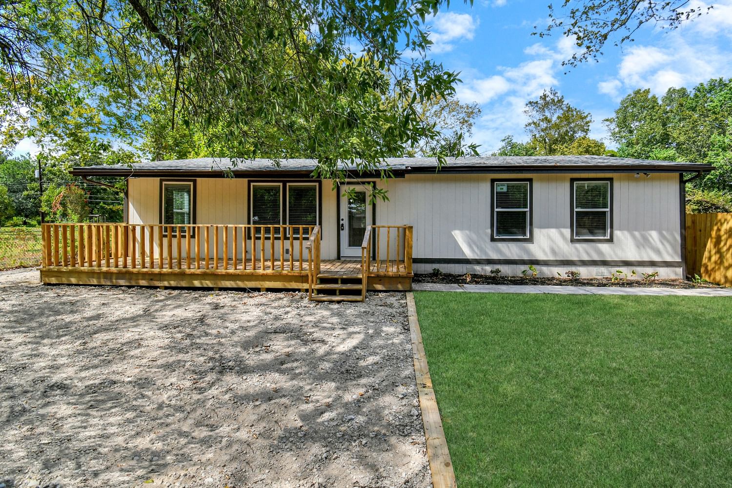 Real estate property located at 5717 Schutz, Harris, Houston, TX, US