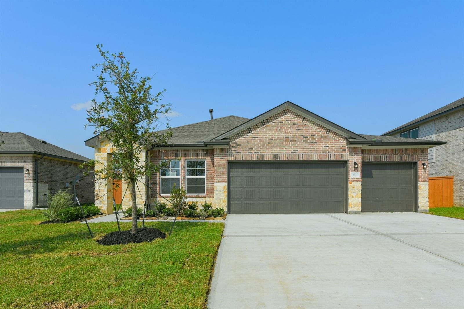 Real estate property located at 63 Leon, Liberty, River Ranch Meadows, Dayton, TX, US