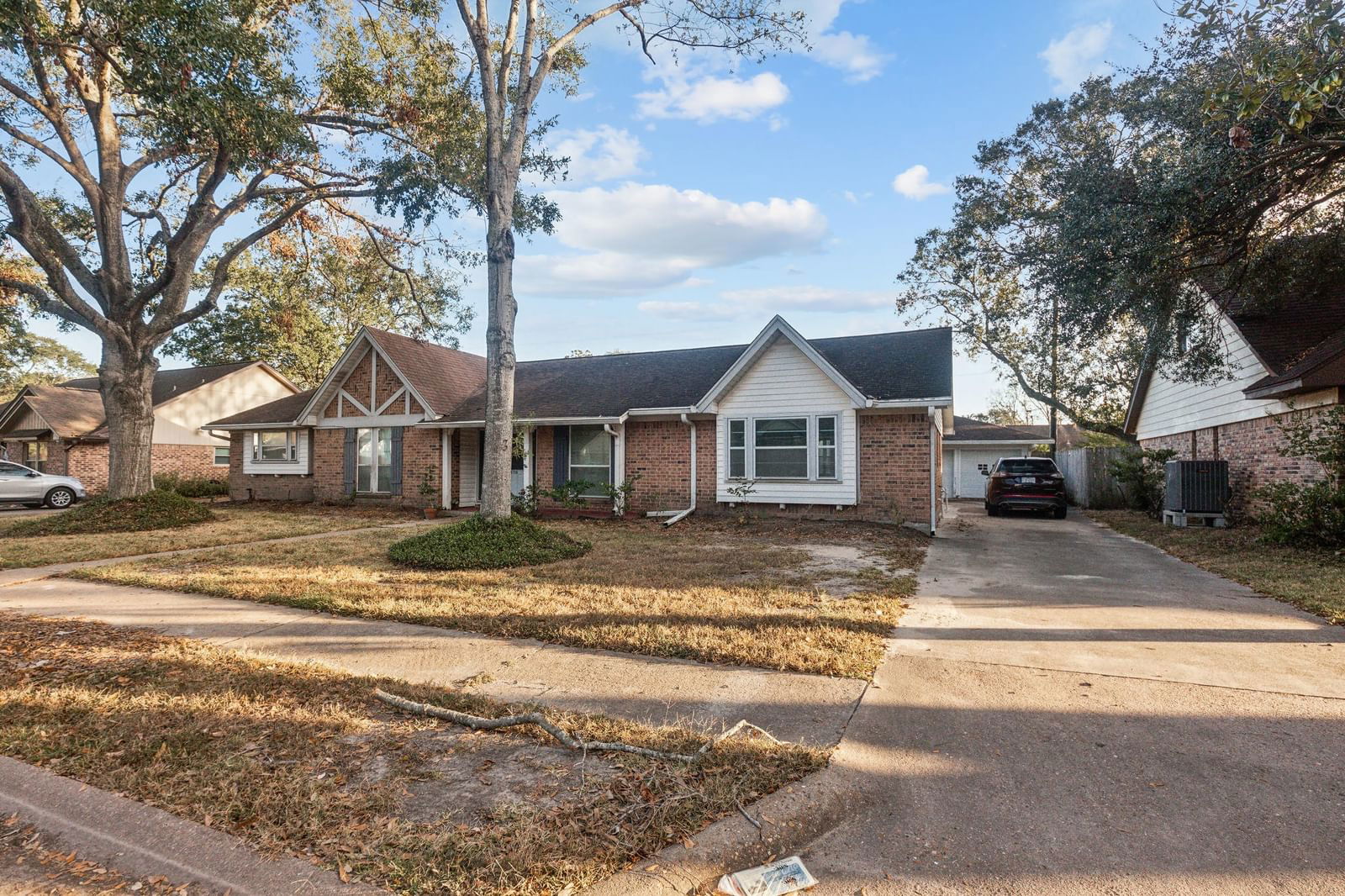 Real estate property located at 2110 Fisher, Harris, Parkview Estates Sec 02, Pasadena, TX, US