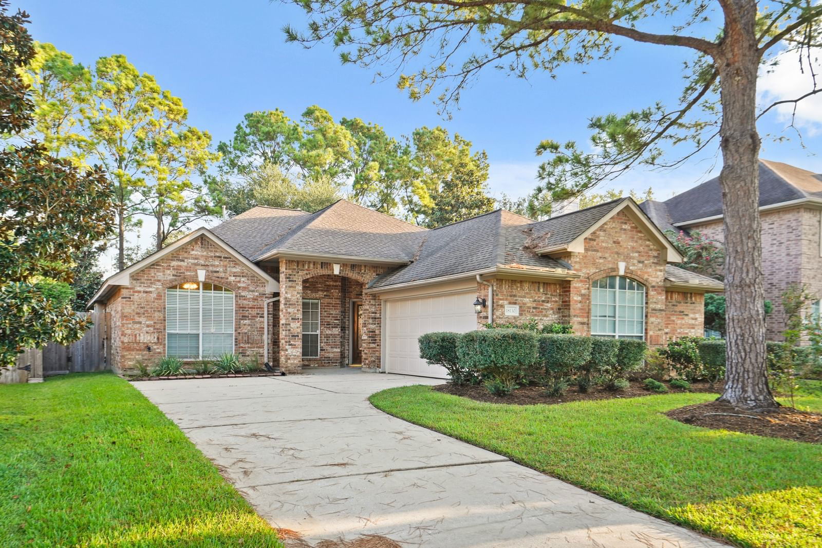 Real estate property located at 18130 Somerset, Harris, Green Trails Crossing Sec 01, Houston, TX, US