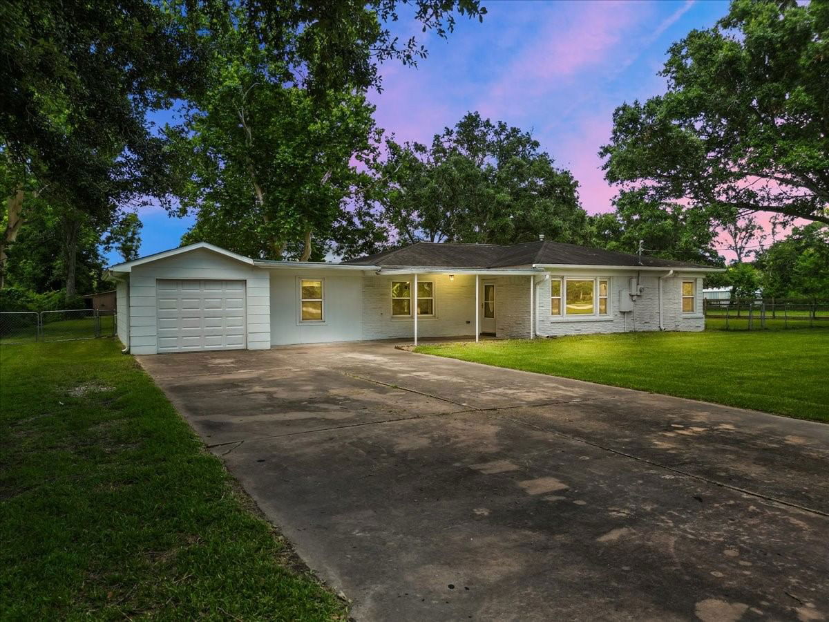 Real estate property located at 15502 Maple, Galveston, Angell-Runge Add, Santa Fe, TX, US