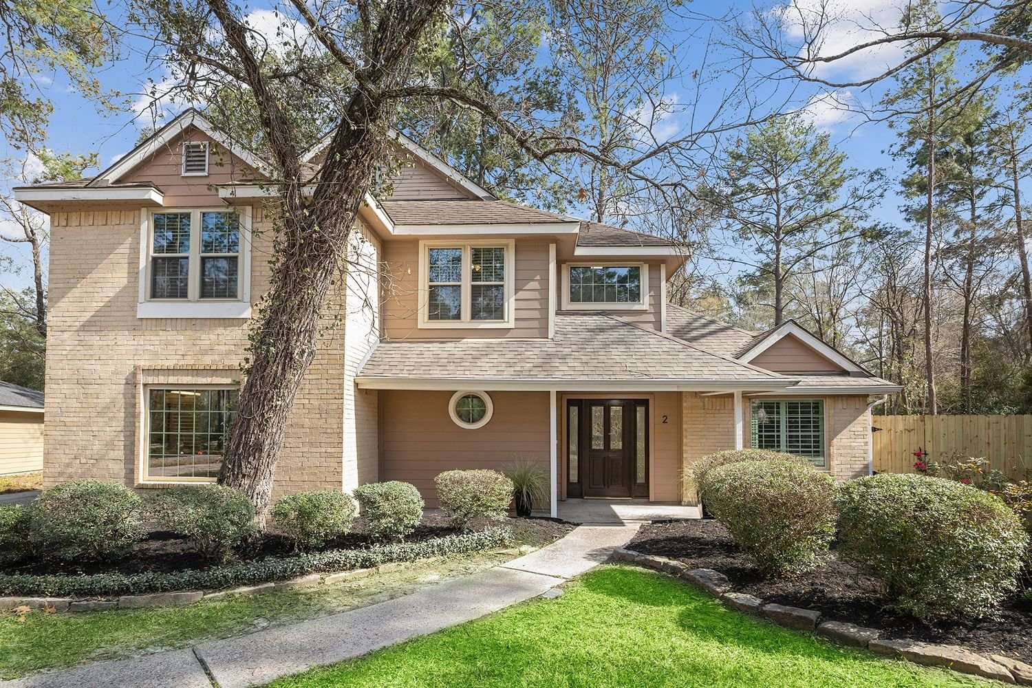 Real estate property located at 2 Summer Morning, Montgomery, Wdlnds Village Panther Ck 05, The Woodlands, TX, US