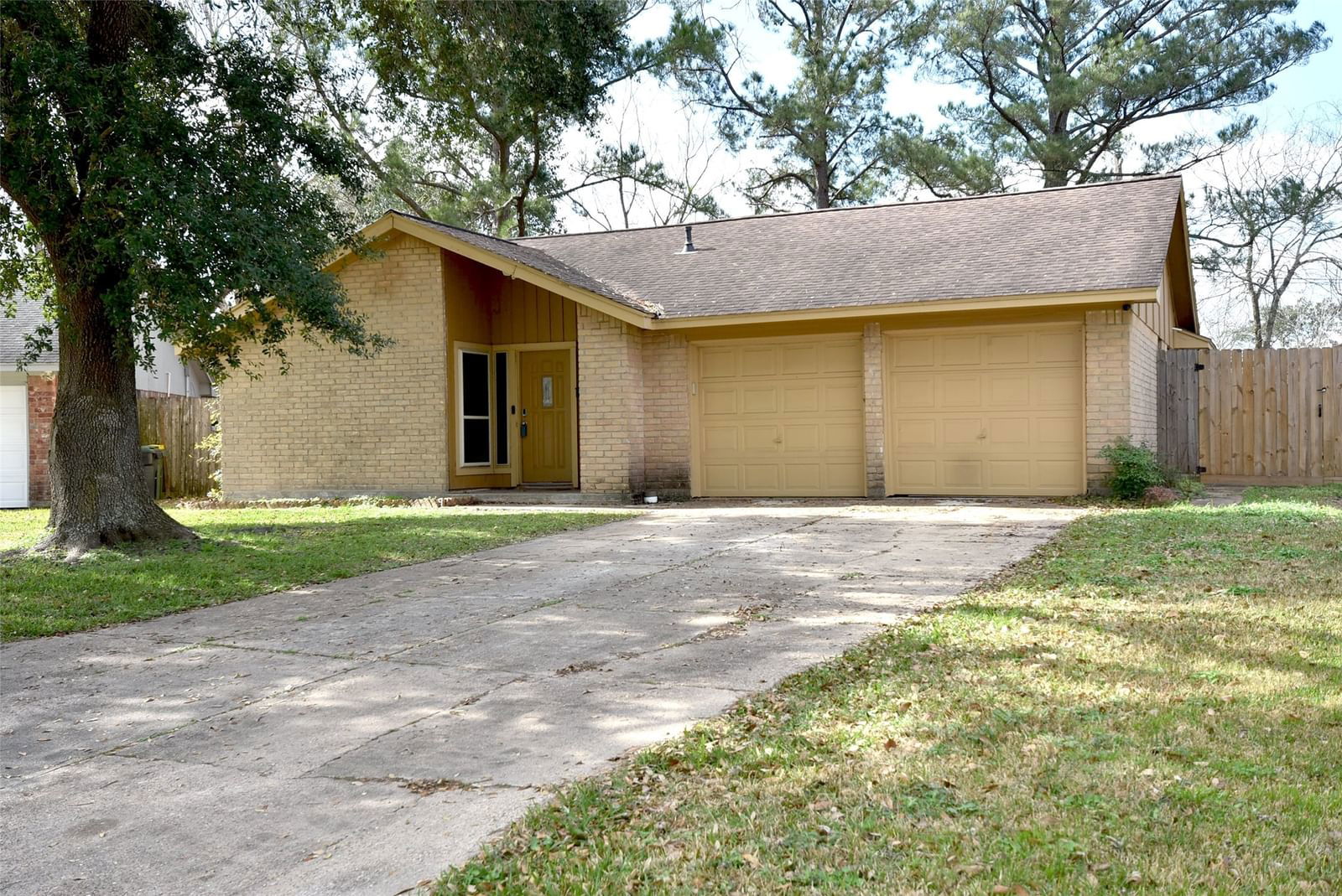 Real estate property located at 5705 Woodville, Brazoria, Corrigan Pearland, Pearland, TX, US