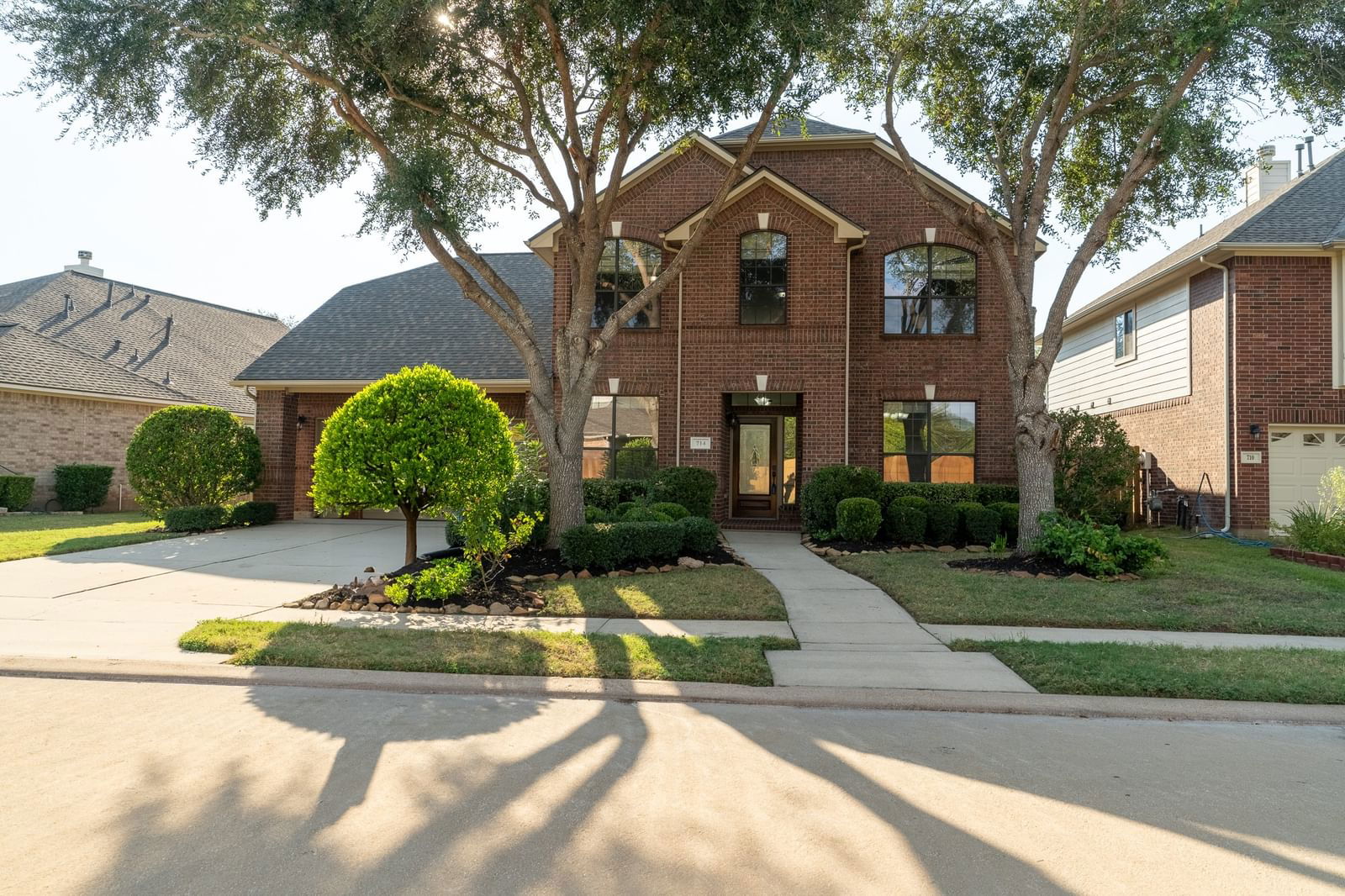 Real estate property located at 714 Coggins Point, Fort Bend, Telfair, Sugar Land, TX, US