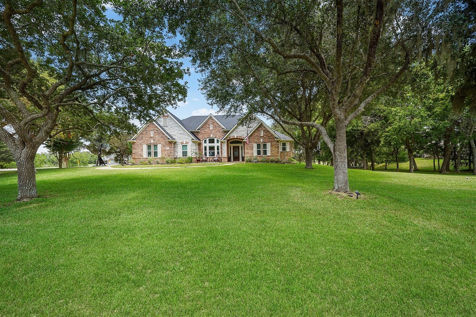 Real estate property located at 8903 Water Crest, Fort Bend, Richmond, TX, US