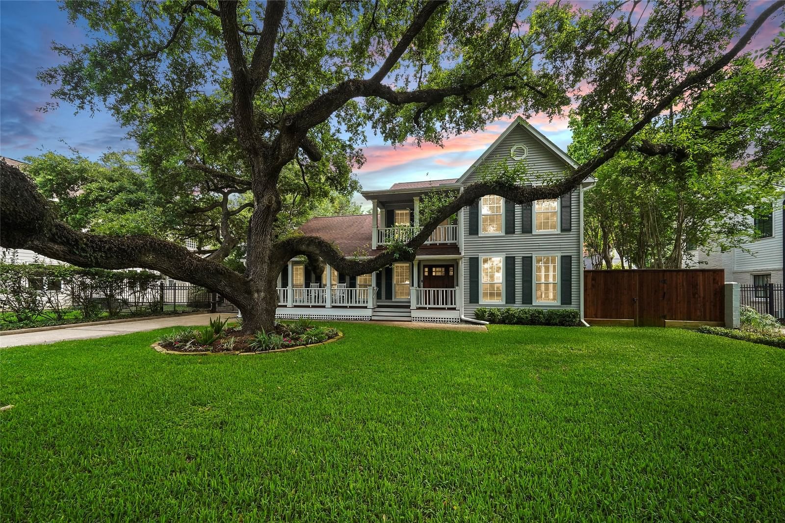 Real estate property located at 834 43rd, Harris, Garden Oaks Sec 03, Houston, TX, US