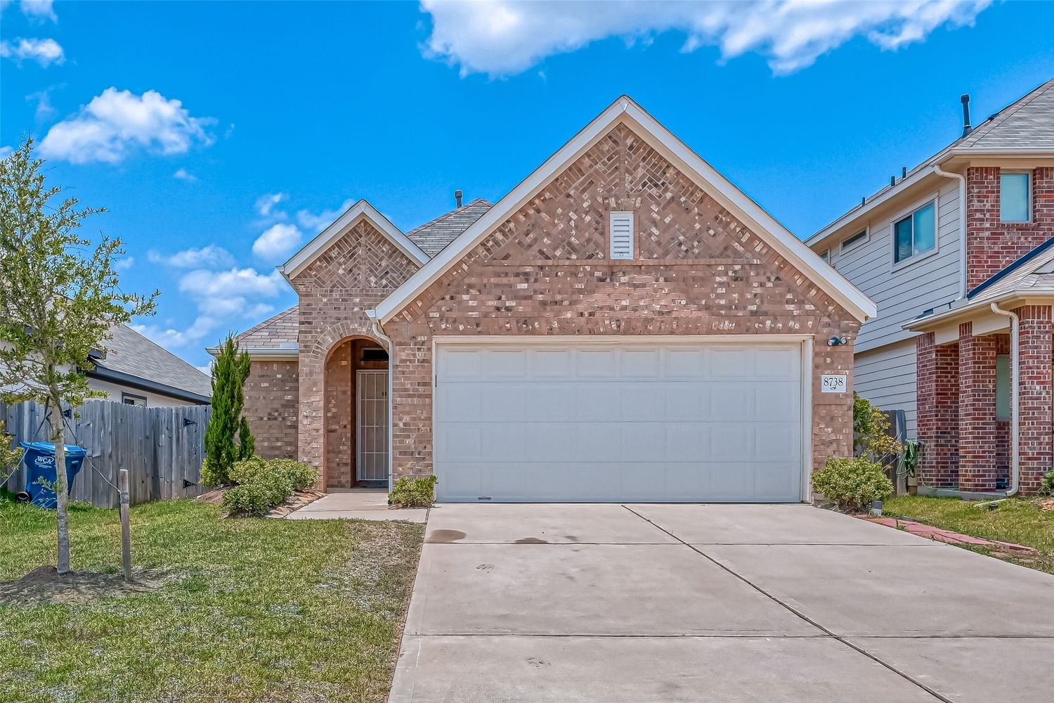 Real estate property located at 8738 Trenton Landing, Fort Bend, Richmond, TX, US