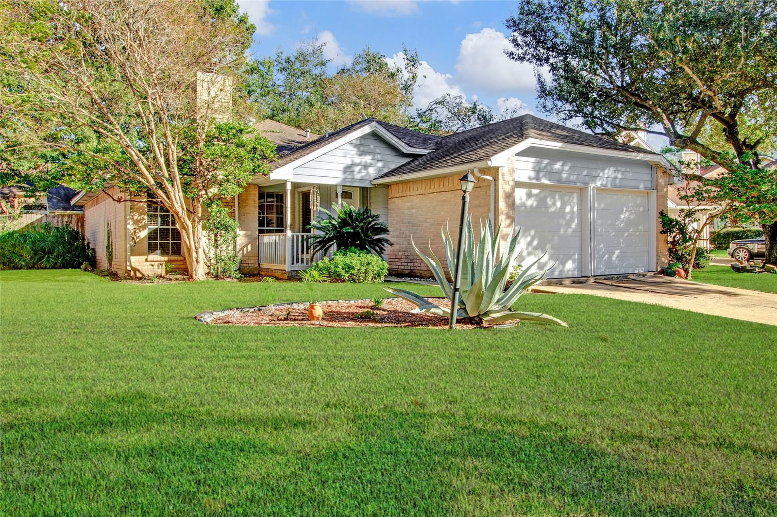 Real estate property located at 3311 Westwick, Harris, Ashford Park Sec 02, Houston, TX, US