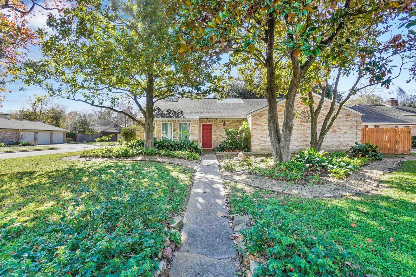 Real estate property located at 14203 Wickersham, Harris, Briar Village, Houston, TX, US