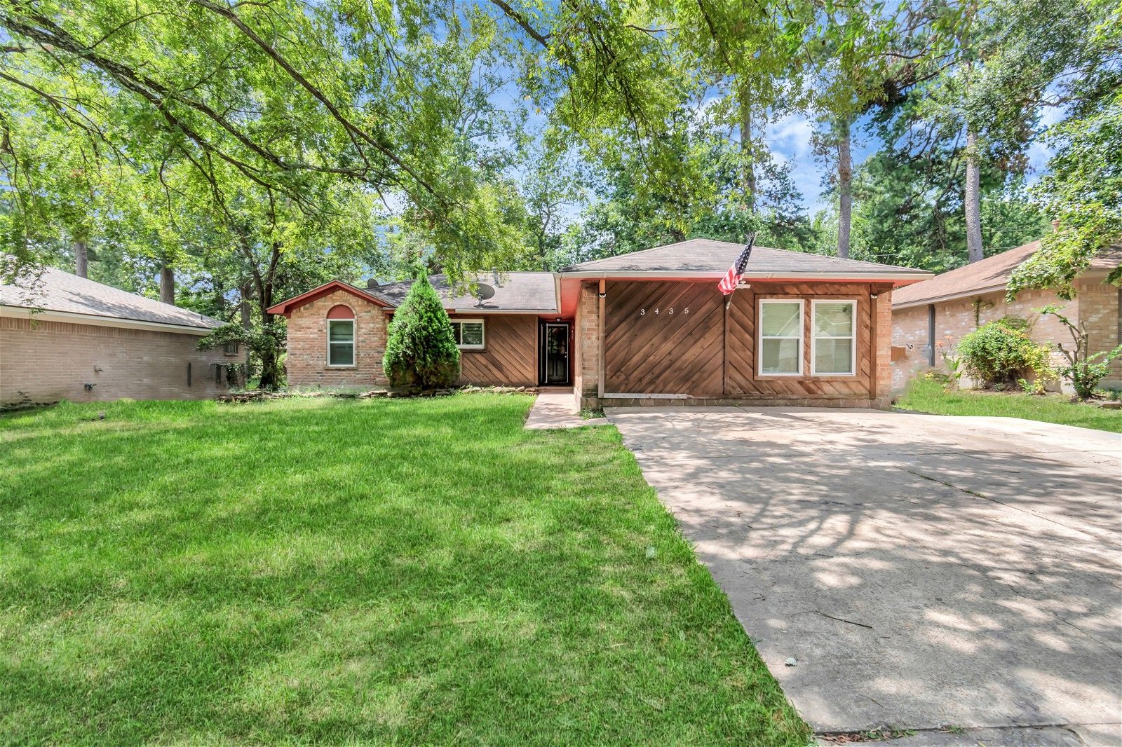 Real estate property located at 3435 Dawnwood, Montgomery, Spring, TX, US