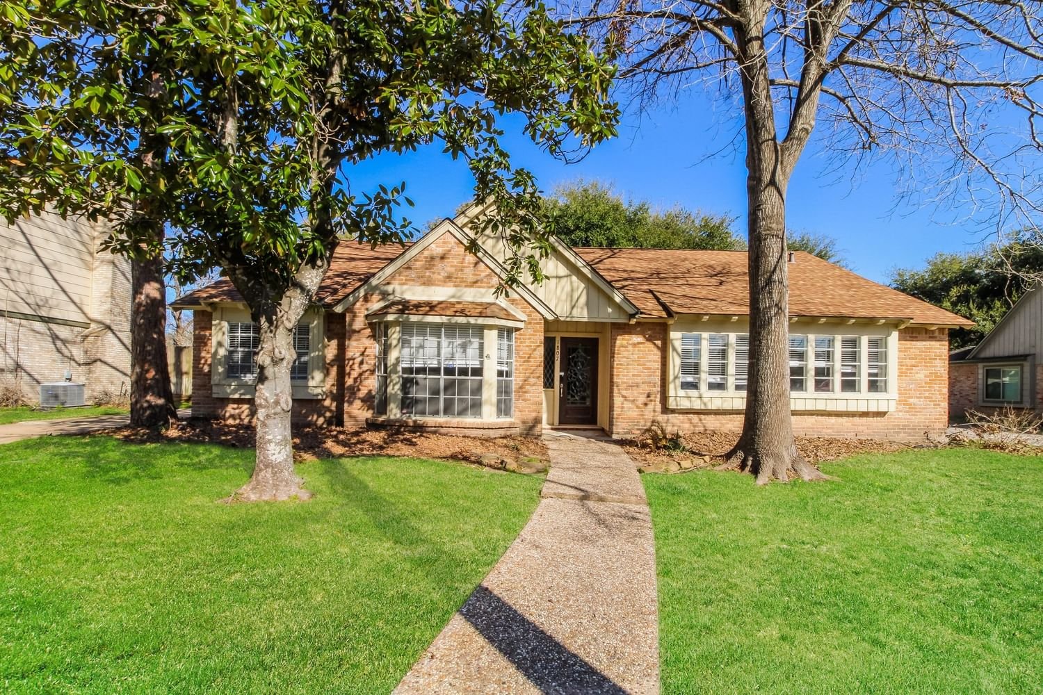 Real estate property located at 1807 Valley Vista, Harris, Ashford Village Sec 01, Houston, TX, US