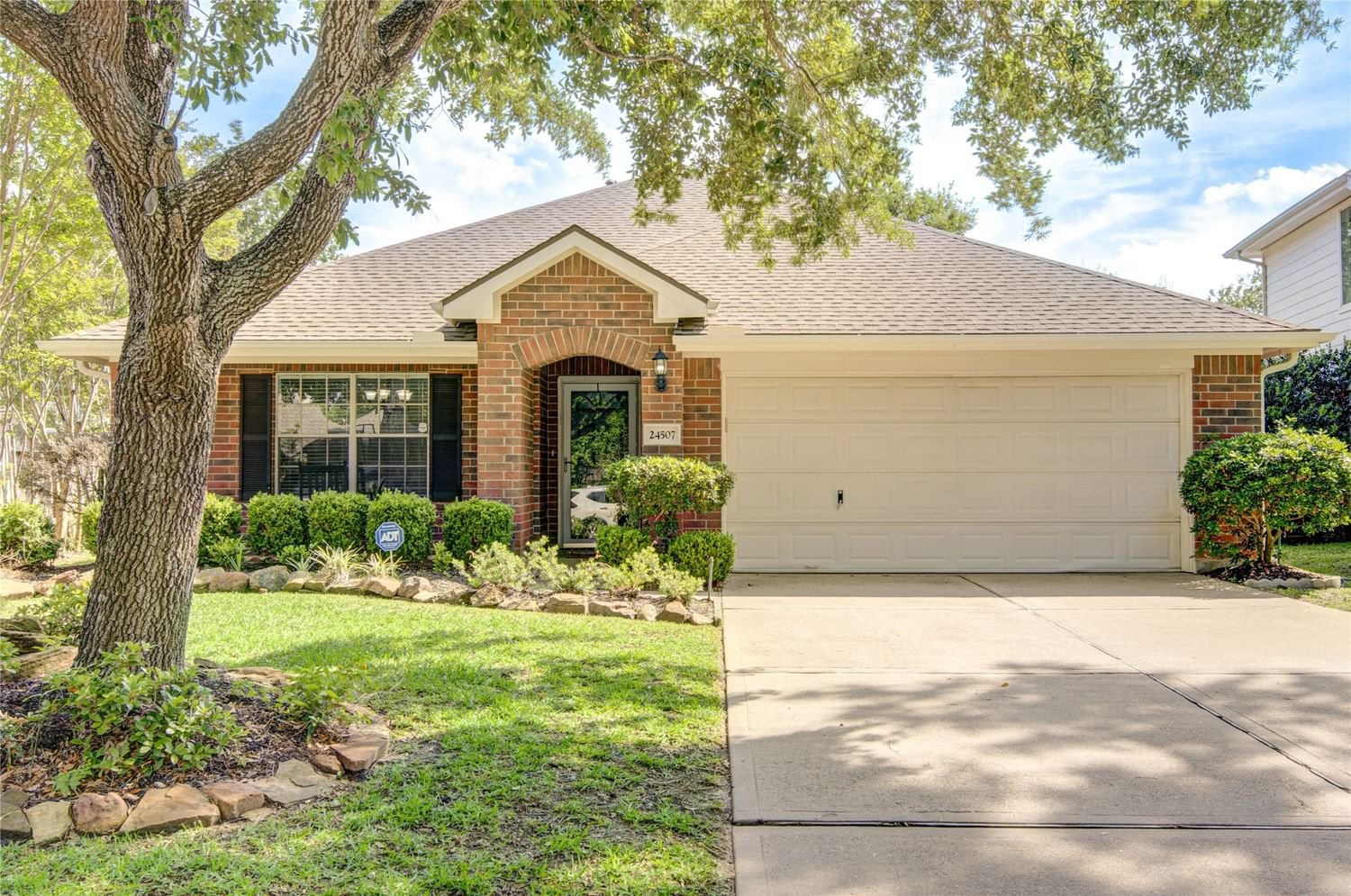 Real estate property located at 24507 Avonbury, Fort Bend, Cinco Ranch West Sec 4, Katy, TX, US