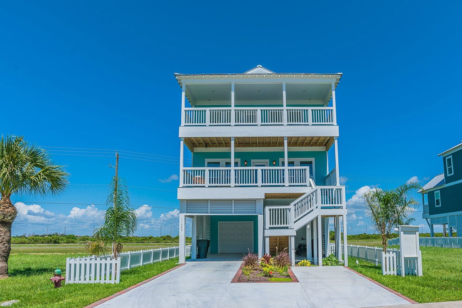 Real estate property located at 11642 Sea Butterfly, Galveston, Beachside Village Sec 3 2014, Galveston, TX, US