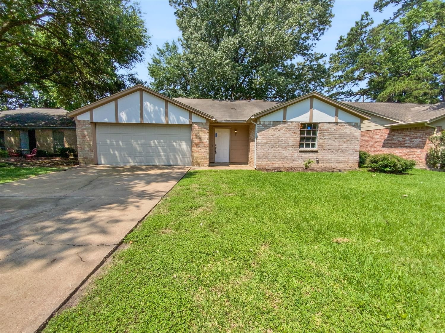Real estate property located at 23507 Cranberry, Harris, Spring, TX, US