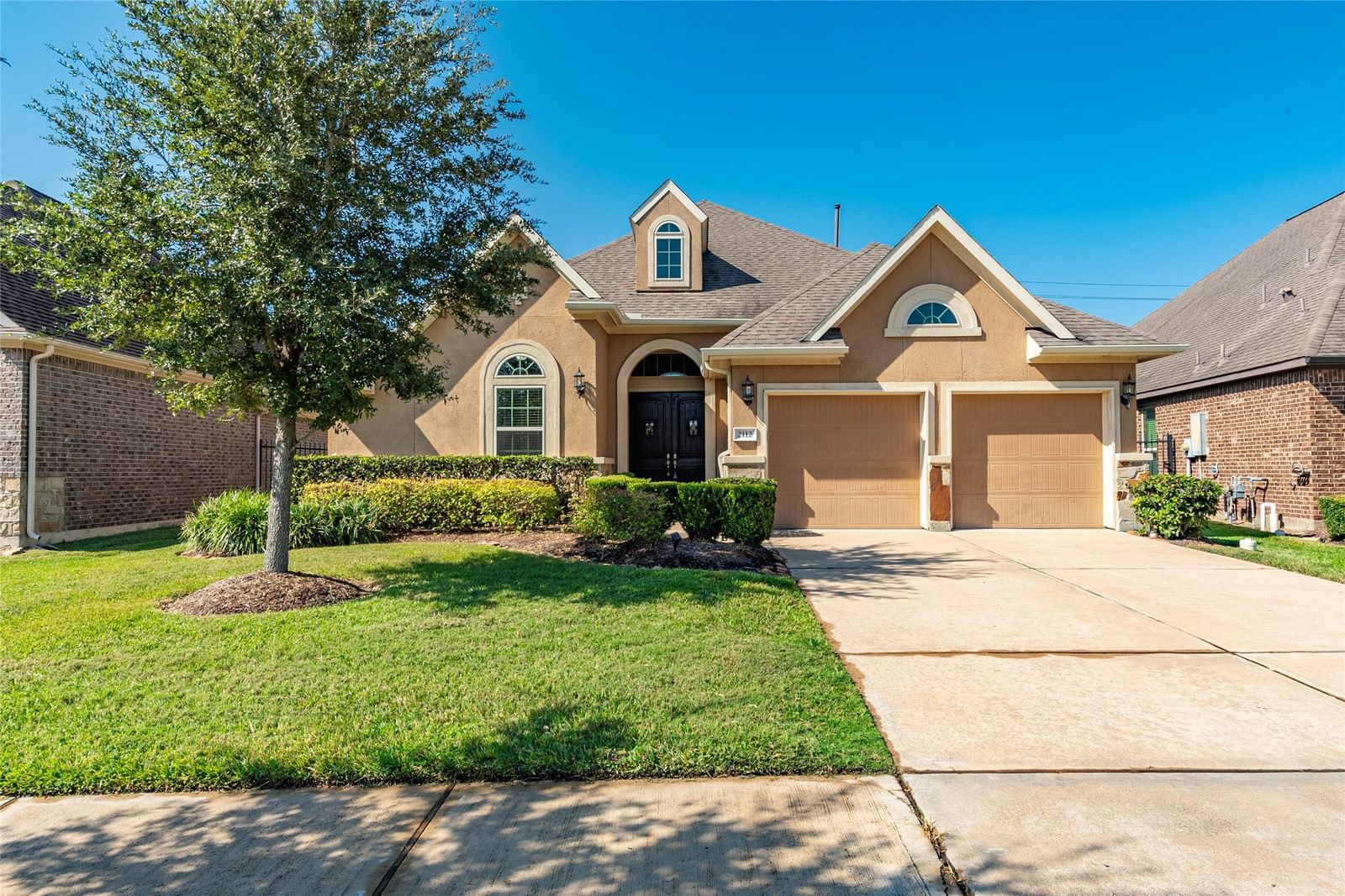 Real estate property located at 2112 Nogalas, Galveston, Mar Bella, League City, TX, US