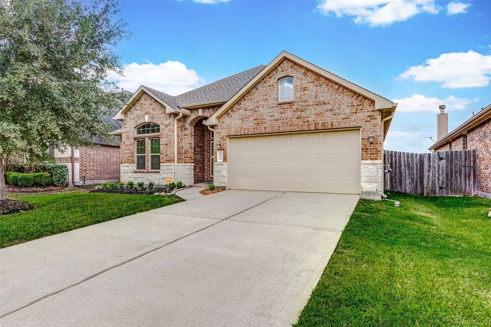 Real estate property located at 4327 Fenetre Forest, Harris, Ventana Lakes, Katy, TX, US
