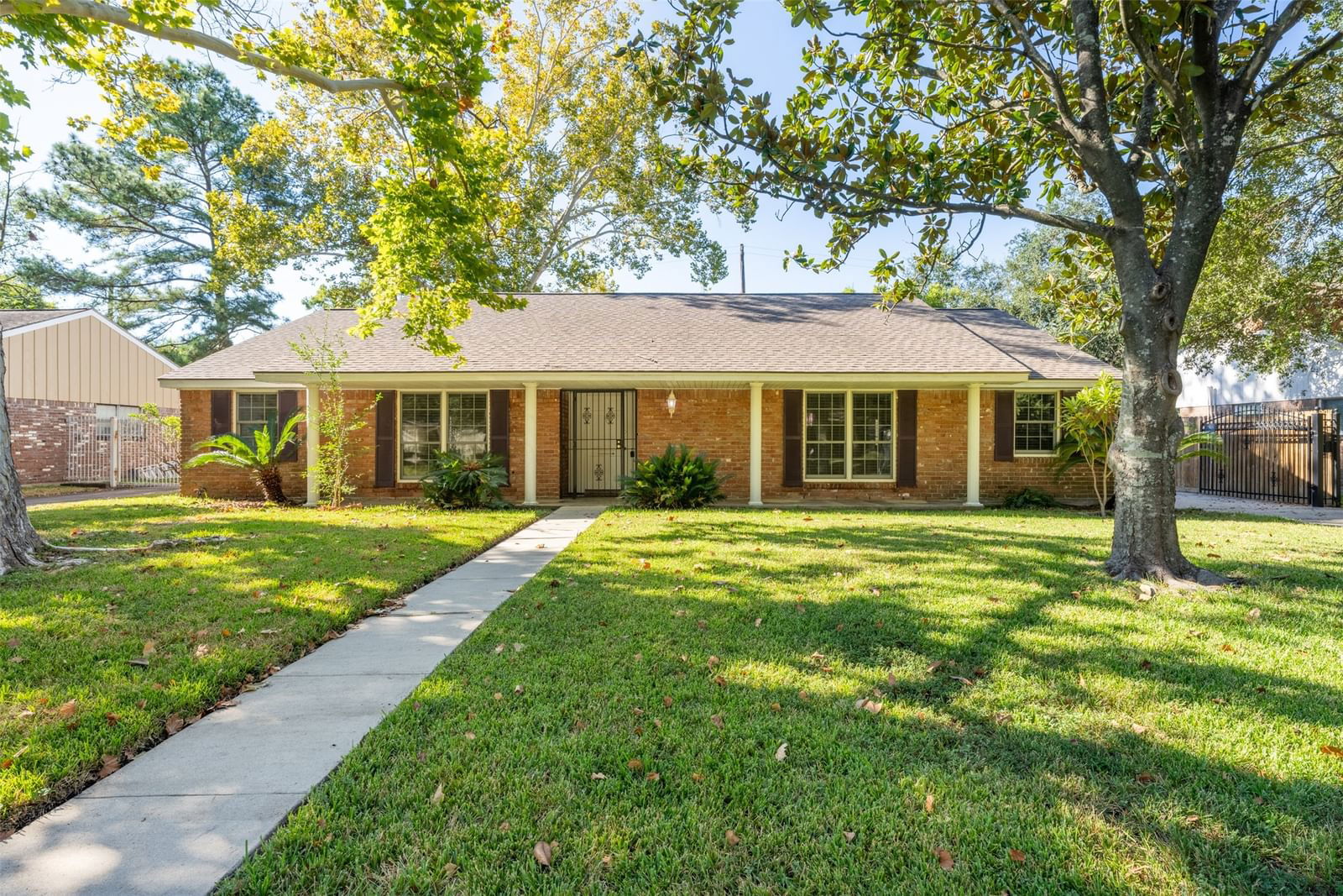 Real estate property located at 10715 Piping Rock, Harris, Walnut Bend Sec 02, Houston, TX, US