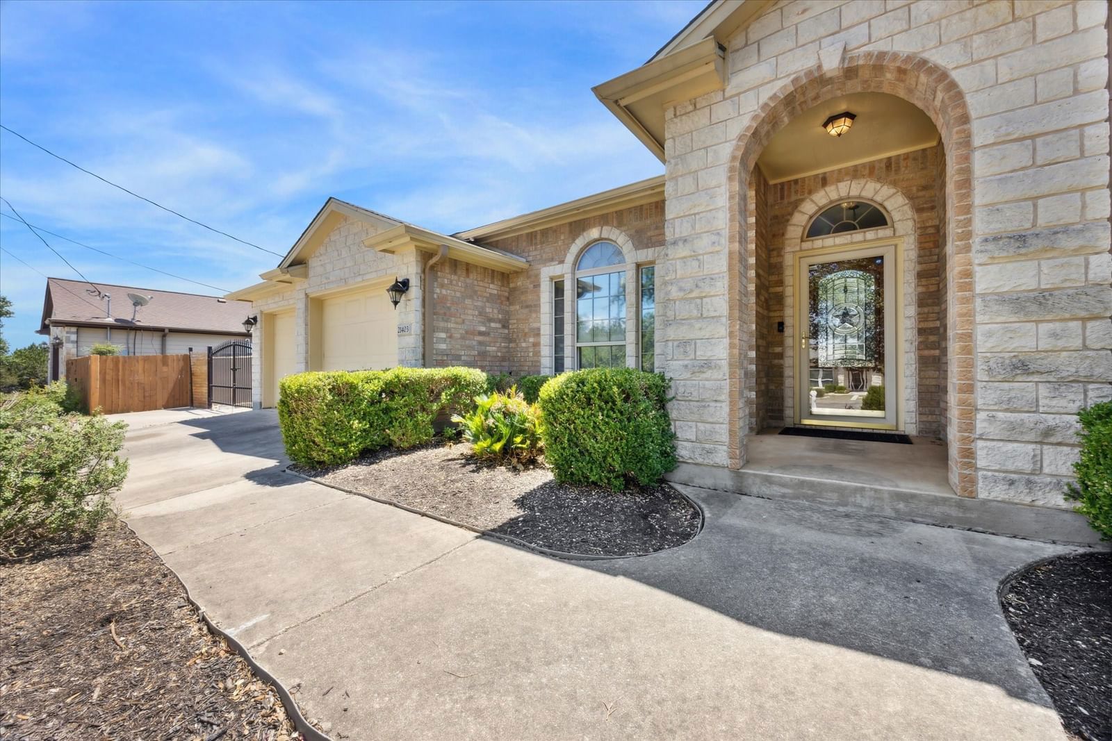 Real estate property located at 21403 High, Travis, Country Club Estates Sec 08, Lago Vista, TX, US