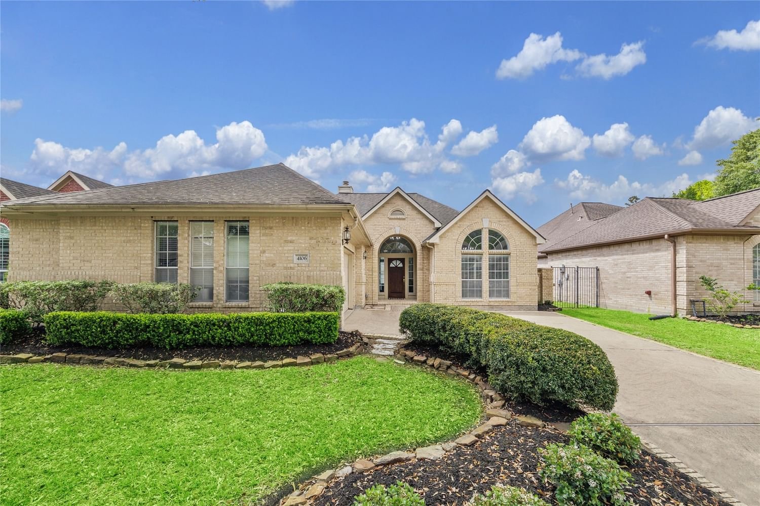 Real estate property located at 4106 Clubhollow, Fort Bend, Fairways At Kelliwood, Katy, TX, US