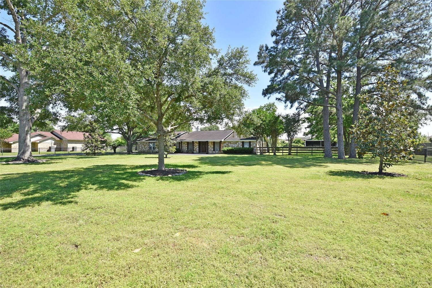 Real estate property located at 26911 Willow, Fort Bend, Jas Conner, Katy, TX, US