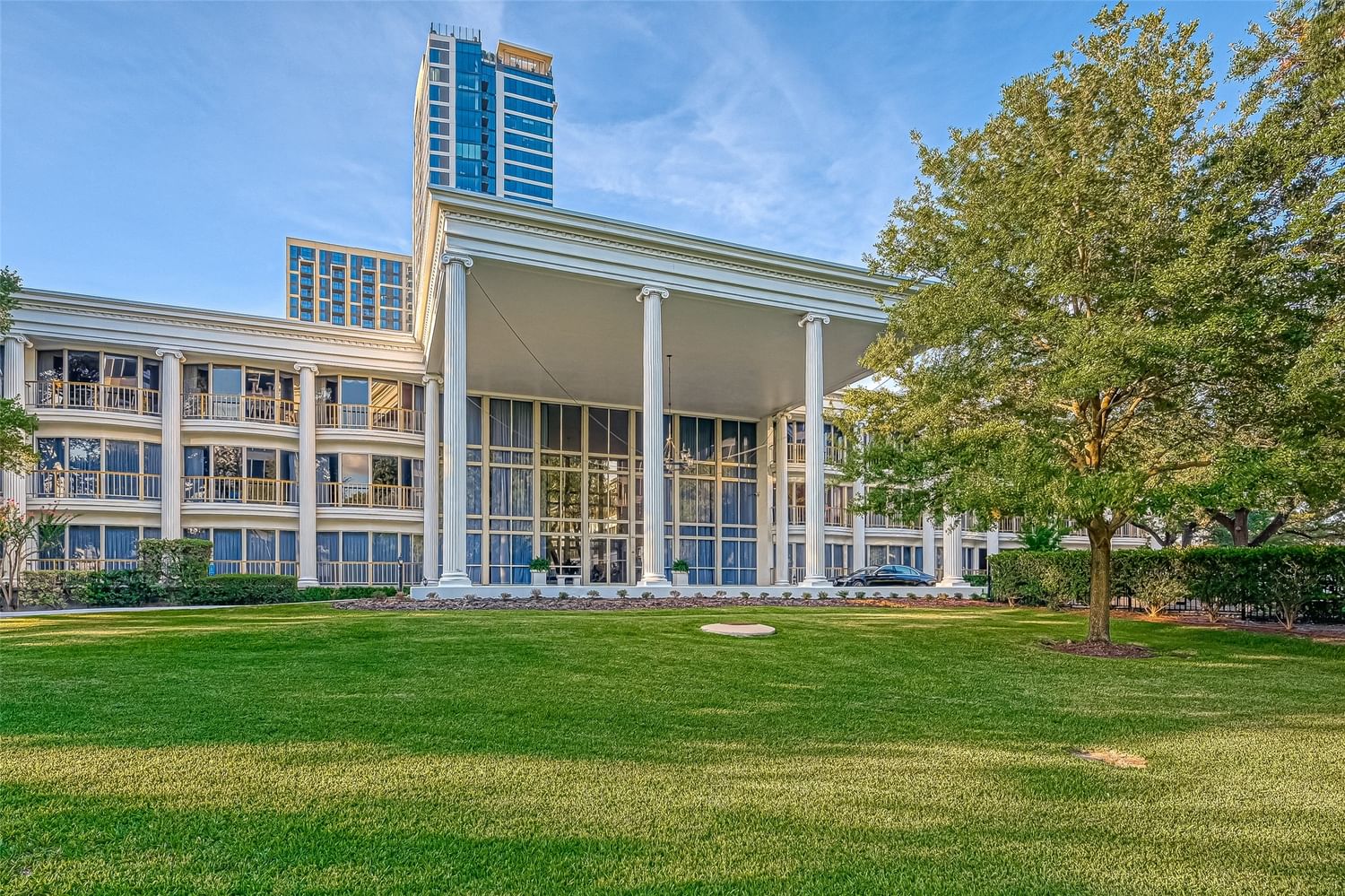 Real estate property located at 5050 Ambassador #312, Harris, Houston, TX, US