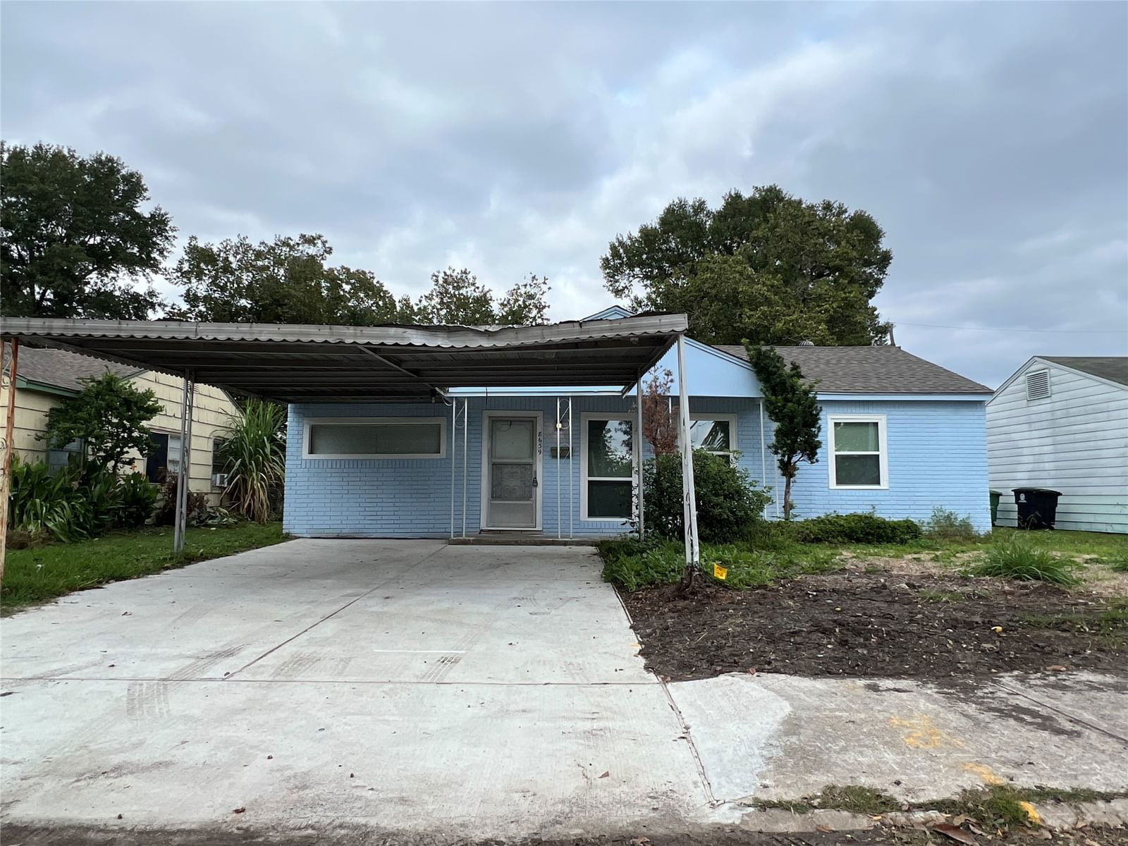 Real estate property located at 8639 Tilgham, Harris, Houston, TX, US