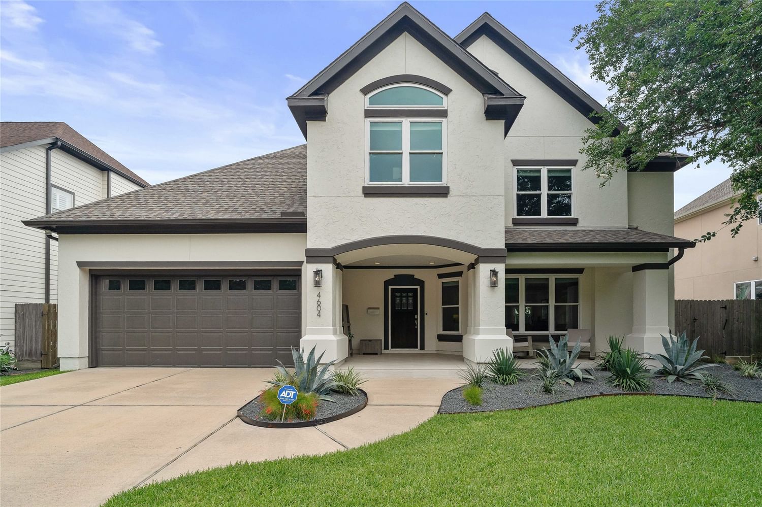 Real estate property located at 4604 Locust, Harris, Locust Place, Bellaire, TX, US