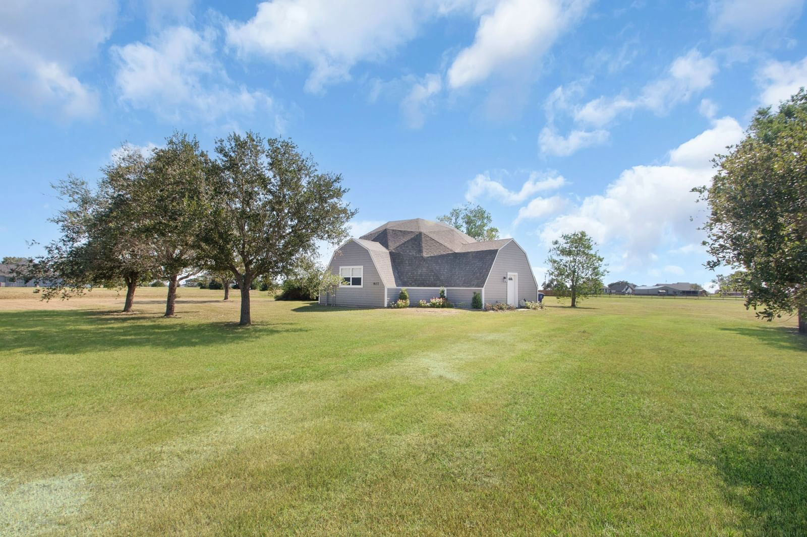 Real estate property located at 907 Longhorn, Brazoria, Bar X Ranch Sec 2, Angleton, TX, US