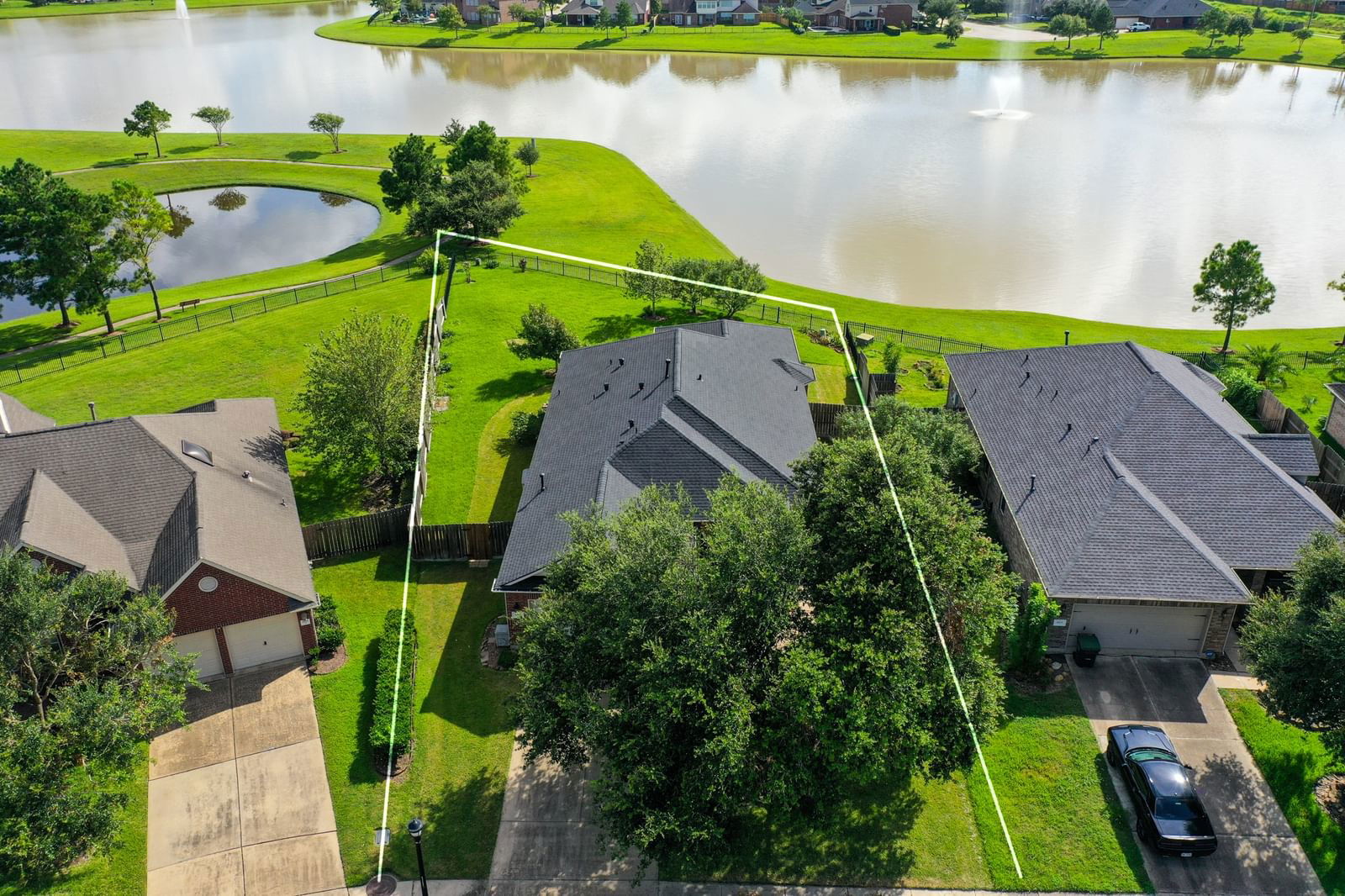 Real estate property located at 1803 Jasmine Hollow, Brazoria, The Lakes at Highland Glen Sec 7, Pearland, TX, US