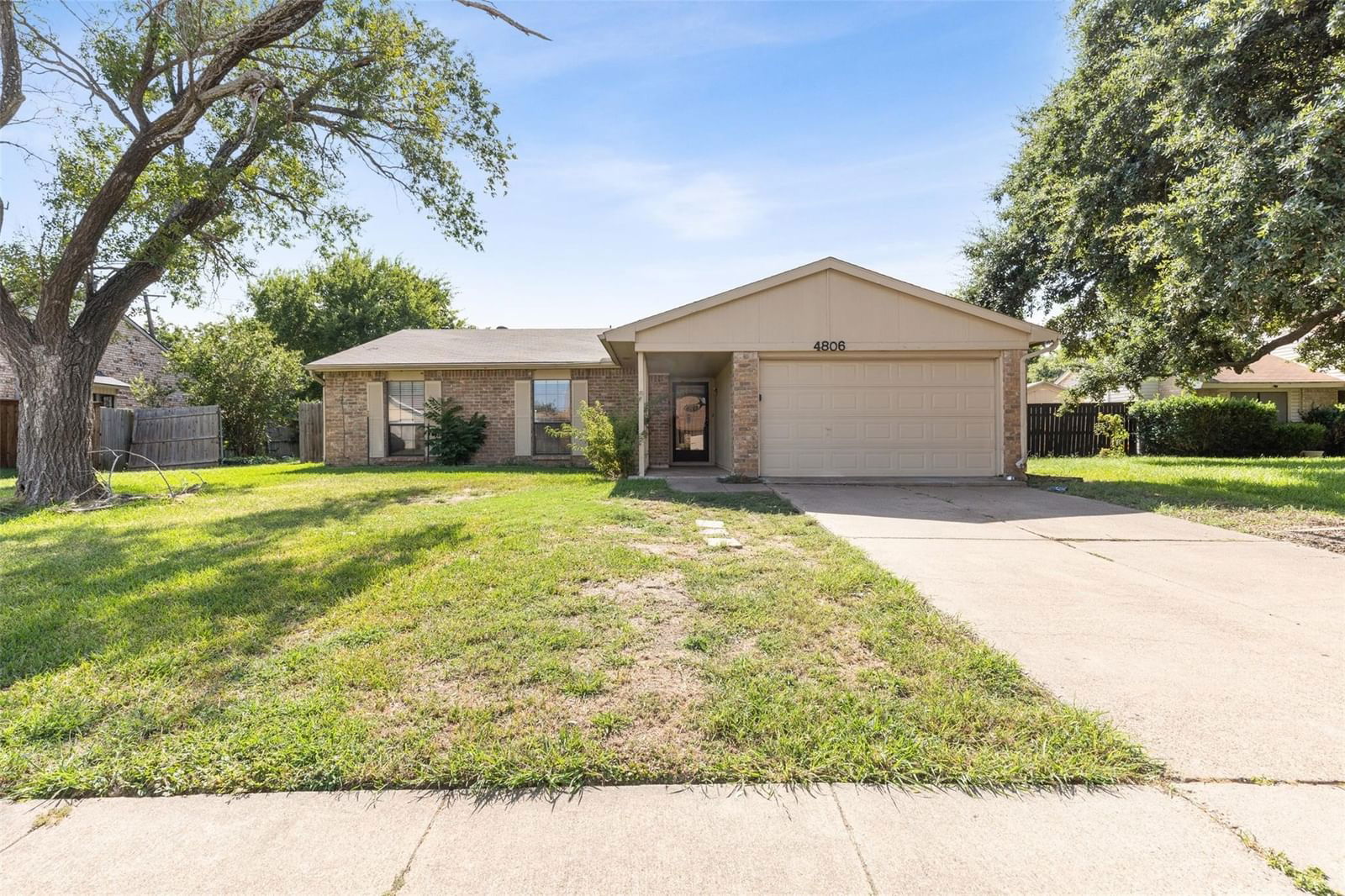 Real estate property located at 4806 Cactus, Dallas, Trailwood 12, Grand Prairie, TX, US