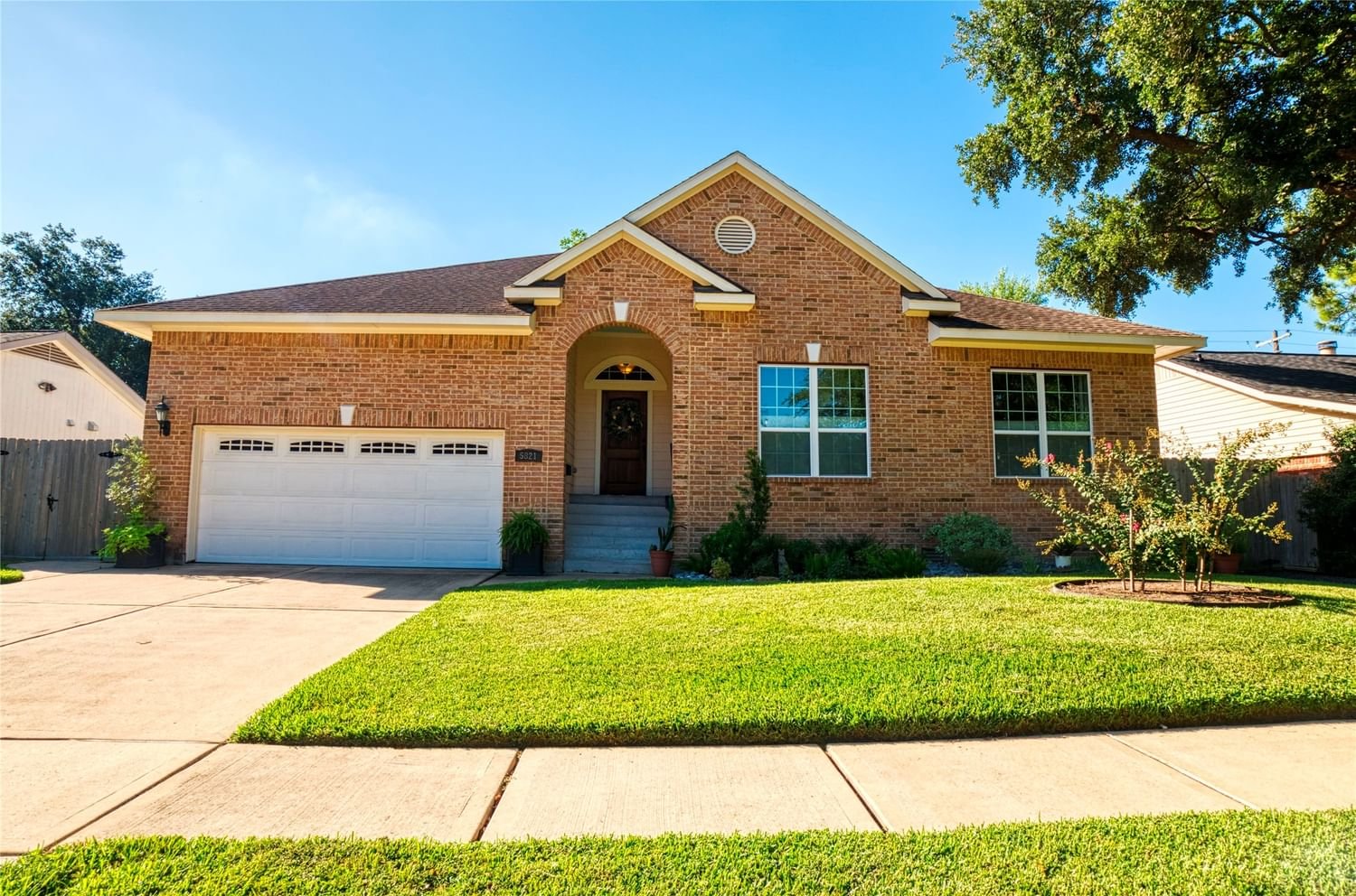 Real estate property located at 5821 Ariel, Harris, Houston, TX, US