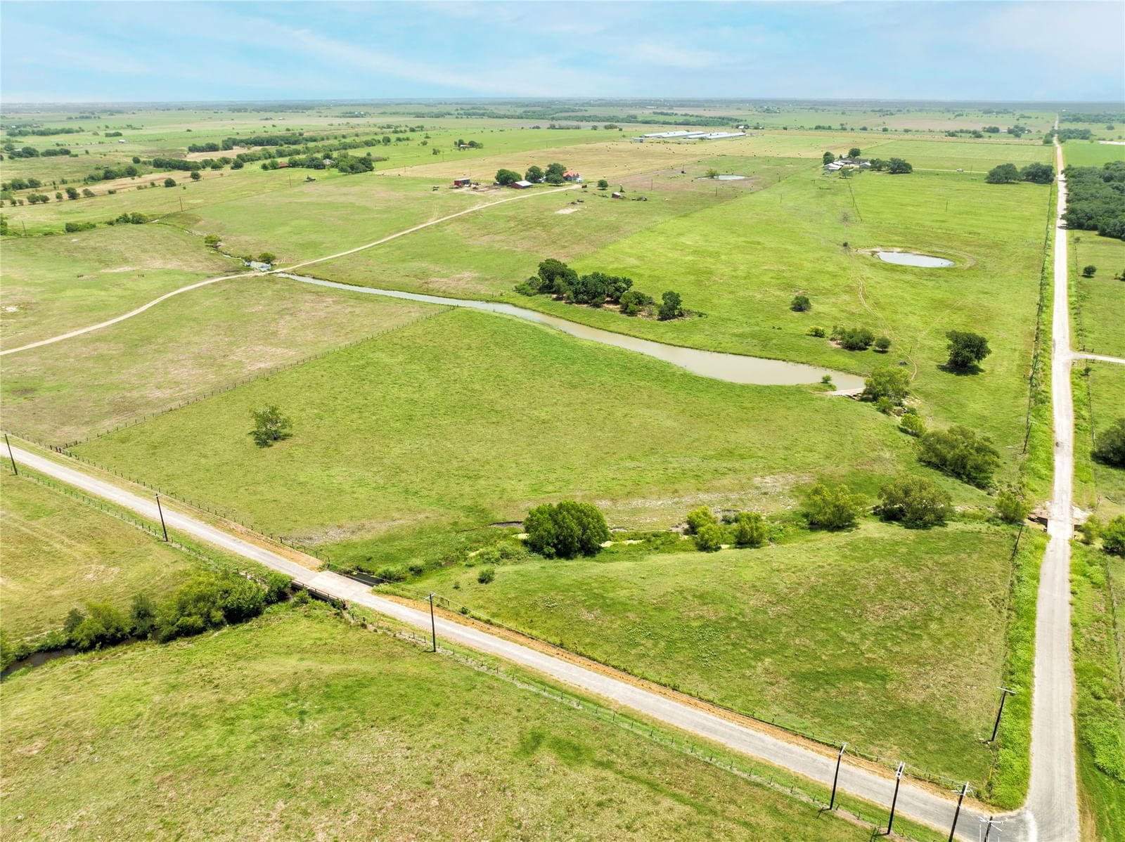 Real estate property located at 1354 County Road 281, Lavaca, THOMAS TOBY, Shiner, TX, US