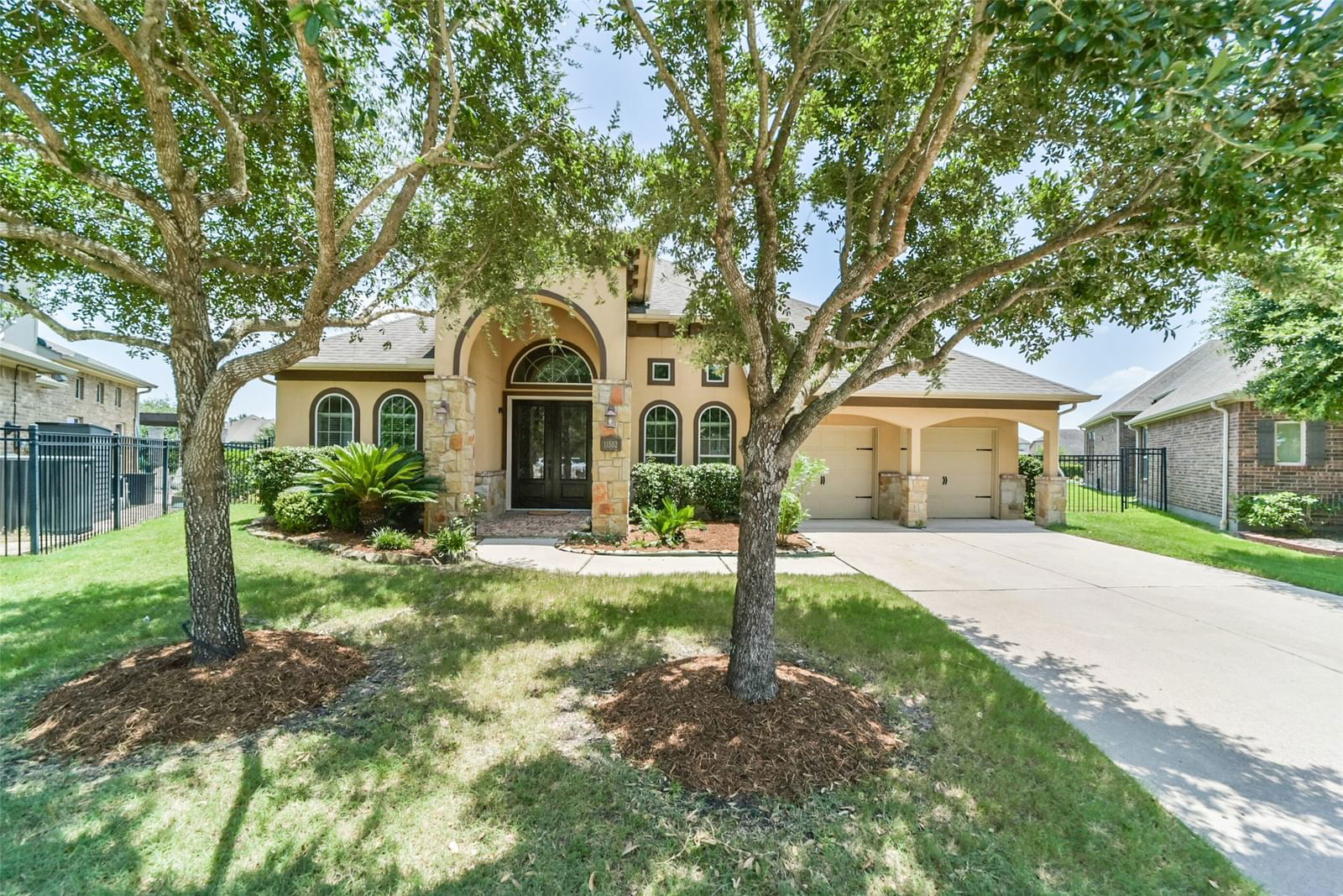 Real estate property located at 11502 Quarto, Fort Bend, Lakes Of Bella Terra, Richmond, TX, US