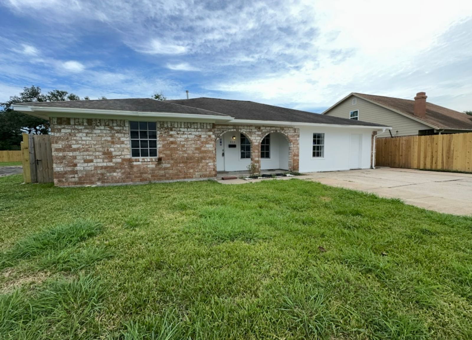 Real estate property located at 804 Kolb, Harris, Queens Oaks Sec 01, Pasadena, TX, US