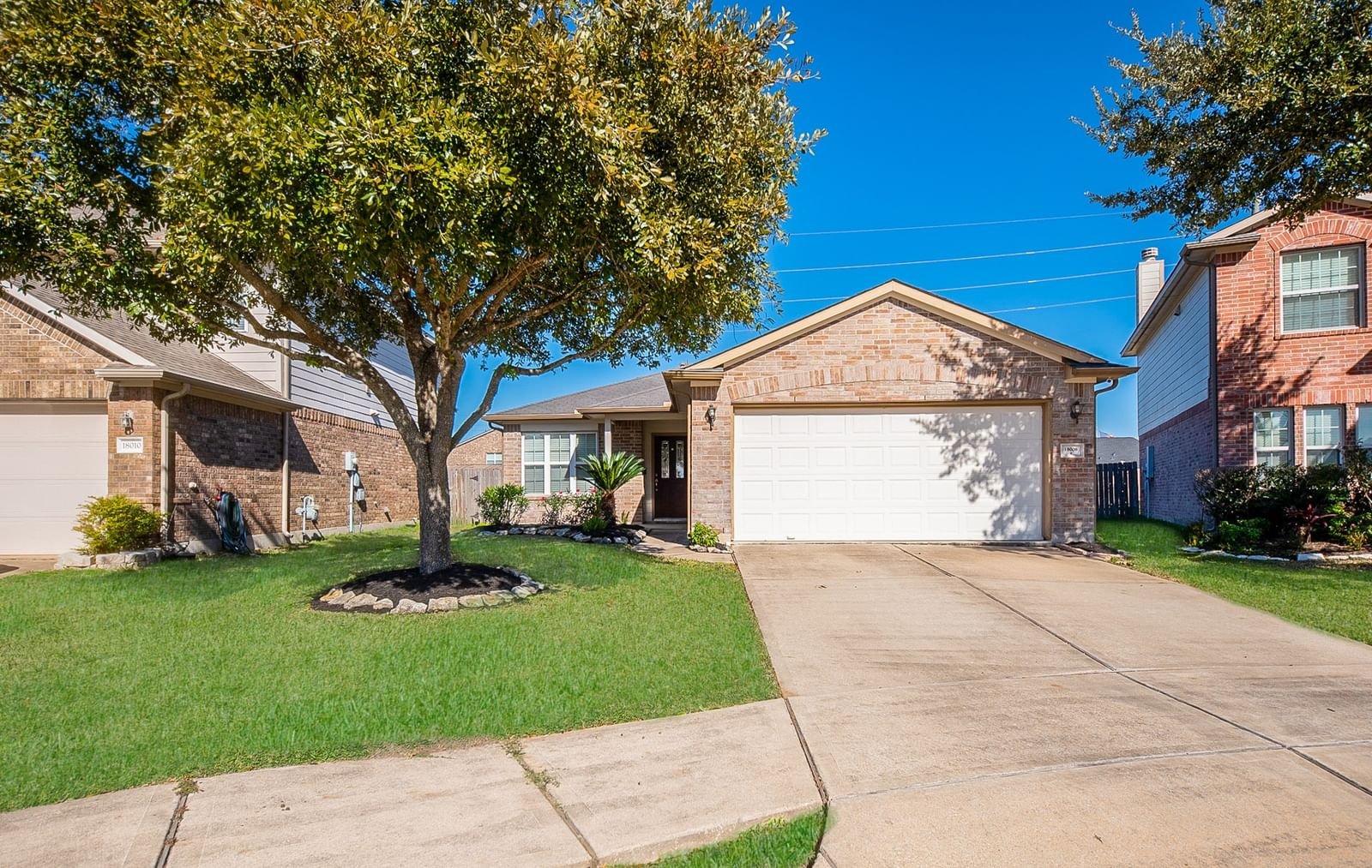 Real estate property located at 18006 Mossy Creek, Fort Bend, Mission Sierra Sec 2, Richmond, TX, US