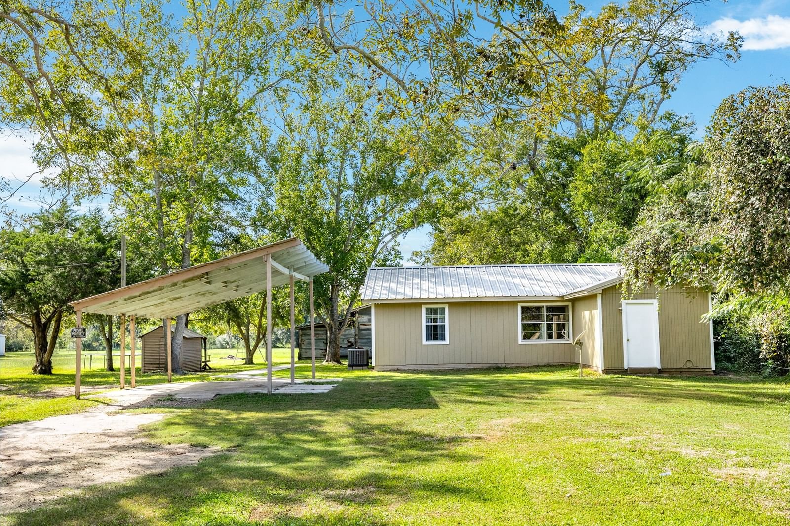Real estate property located at 5007 County Road 356, Brazoria, S F Austin, Brazoria, TX, US