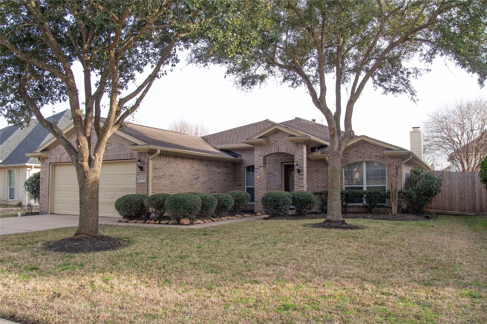 Real estate property located at 10104 FOREST  SPRING, Brazoria, AUTUMN LAKES, Pearland, TX, US