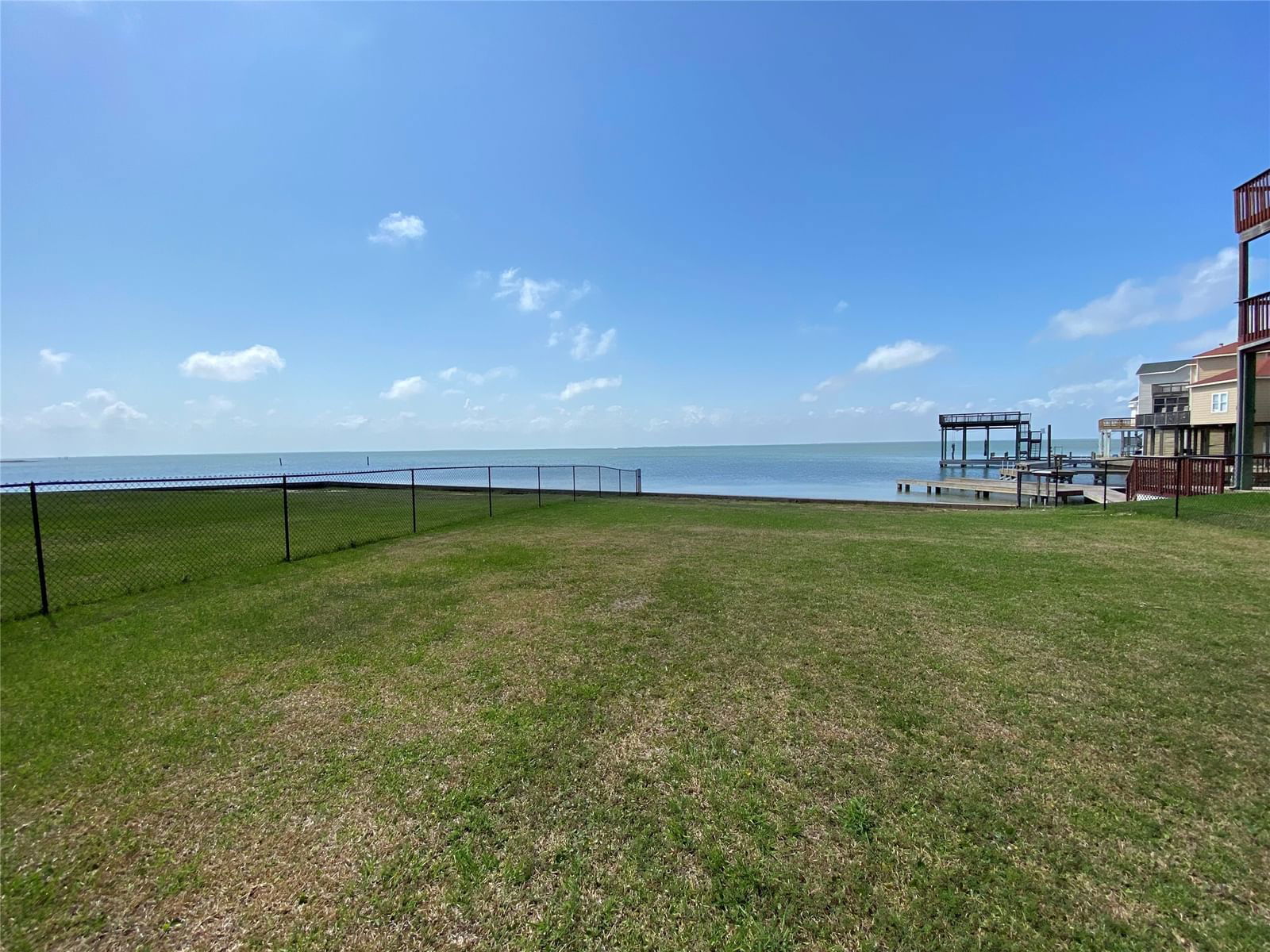 Real estate property located at Lot 4 Chiquita, Galveston, Terramar Beach Sec 6 Rep, Galveston, TX, US