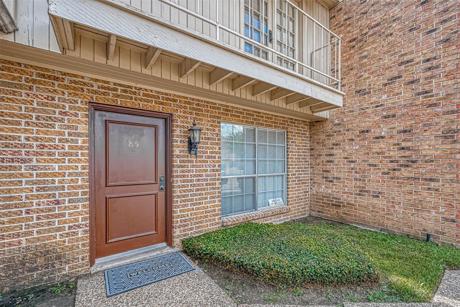Real estate property located at 6111 Beverlyhill #85, Harris, Beverly Village T/H Condo, Houston, TX, US