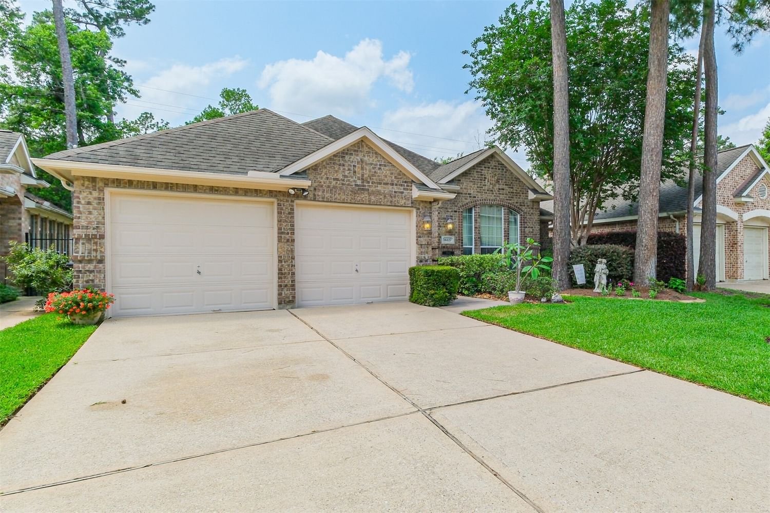 Real estate property located at 16127 Woodbend Trail, Harris, Woodbend Pines, Houston, TX, US